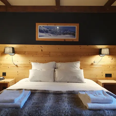 Du Bois Hotel 3*