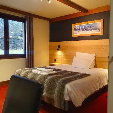 Du Bois Hotel 3*